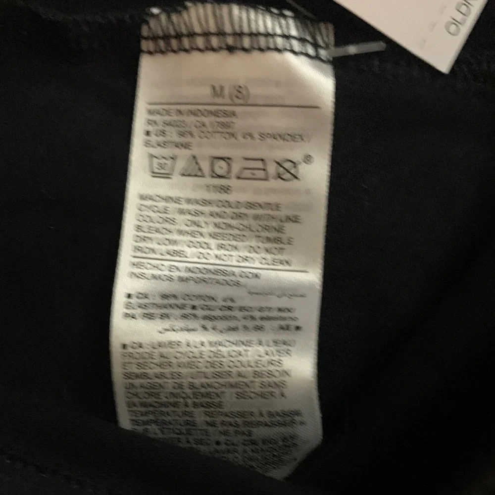 NWT Bundle Girls Size 8 (Medium) - 3 Piece Set - 2 Tops, Black Leggings - Picture 5 of 6